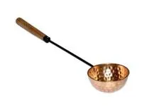 ковш из меди с деревянной ручкой для сауны, 150 мл. банные штучки