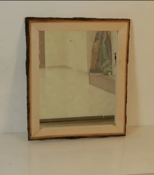 зеркало липа с корой 550*650мм автор бани